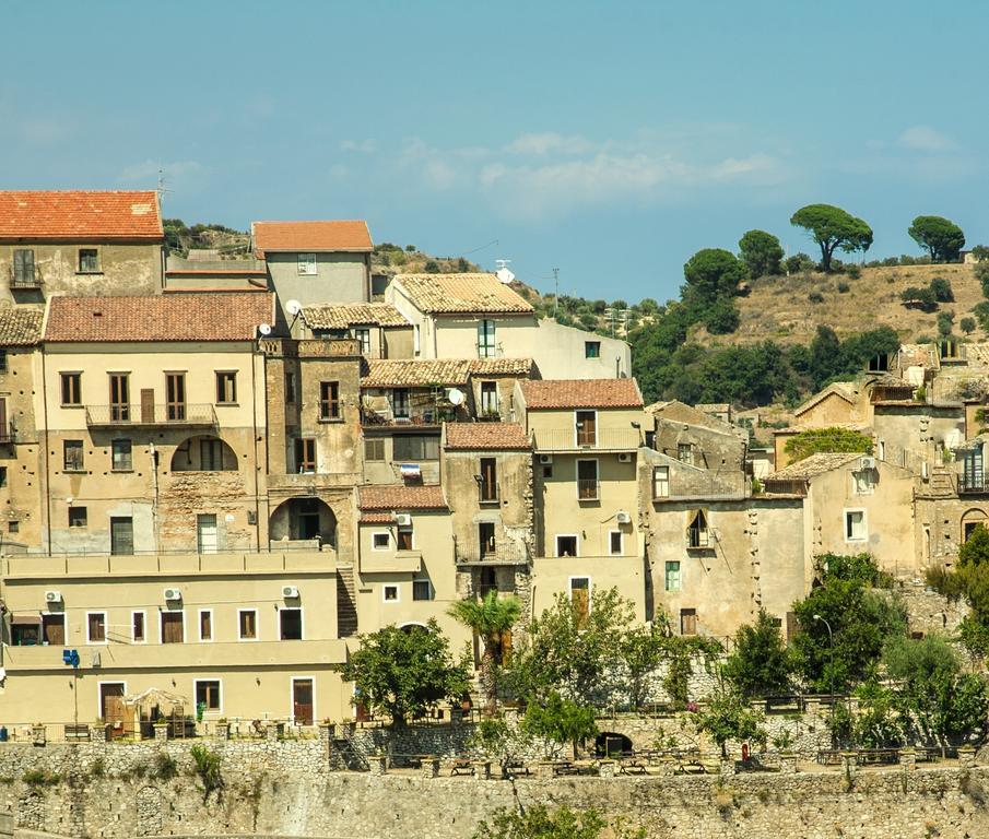 B & B Stillachiara Badolato Marina Bagian luar foto