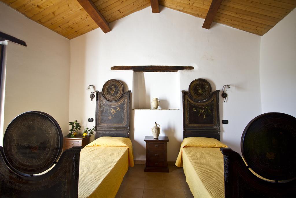 B & B Stillachiara Badolato Marina Bagian luar foto